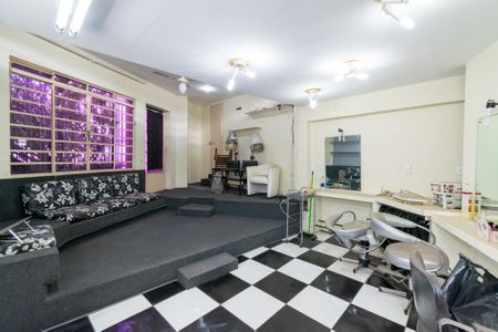 Casa à venda com 169m², 3 quartos e 1 vaga Casa à venda com 169m², 3 quartos e 1 vagaSalão