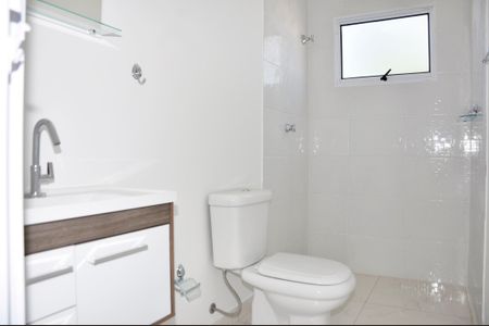 Casa para alugar com 65m², 2 quartos e sem vagaBanheiro Social