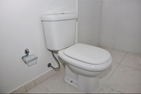 Casa para alugar com 65m², 2 quartos e sem vagaBanheiro Social