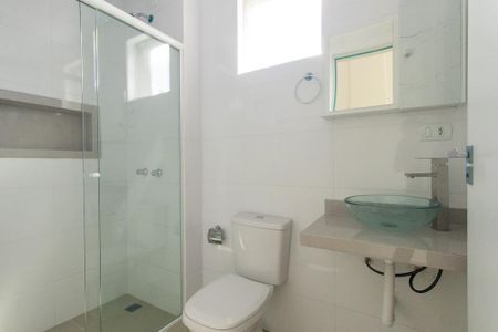 Studio para alugar com 30m², 1 quarto e sem vaga Studio para alugar com 30m², 1 quarto e sem vagaBanheiro Social