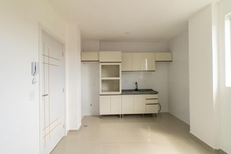 Studio para alugar com 30m², 1 quarto e sem vaga Studio para alugar com 30m², 1 quarto e sem vagaSala/Cozinha