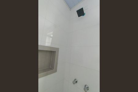 Studio para alugar com 30m², 1 quarto e sem vaga Studio para alugar com 30m², 1 quarto e sem vagaBanheiro Social