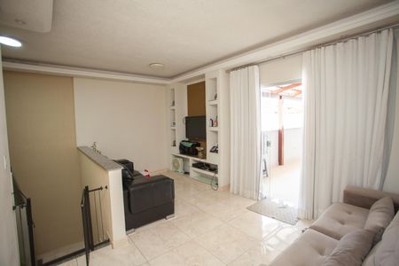 Casa para alugar com 160m², 4 quartos e 2 vagasSala 2