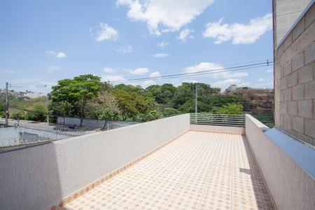 Varanda de casa para alugar com 4 quartos, 160m² em Europa, Contagem