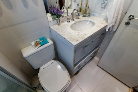 Apartamento à venda com 161m², 3 quartos e 4 vagasBanheiro da Suíte 1