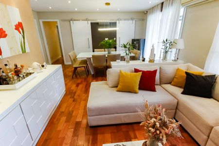 Apartamento à venda com 161m², 3 quartos e 4 vagasSala 1