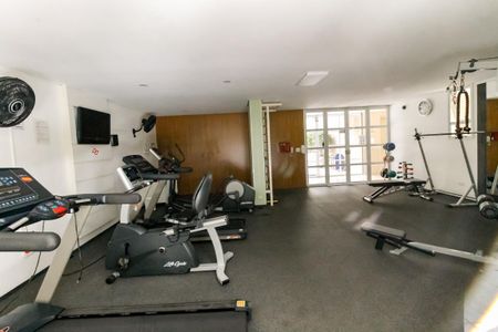 Apartamento à venda com 161m², 3 quartos e 4 vagasÁrea comum - Academia