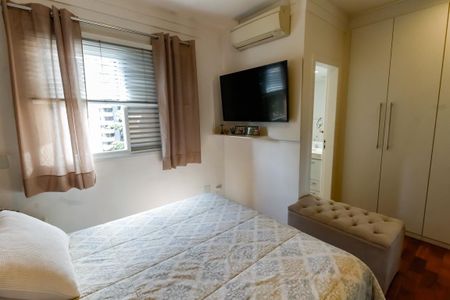 Apartamento à venda com 161m², 3 quartos e 4 vagasSuíte 2