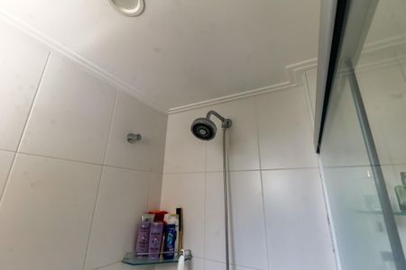 Apartamento à venda com 161m², 3 quartos e 4 vagasBanheiro da Suíte 2 - chuveiro