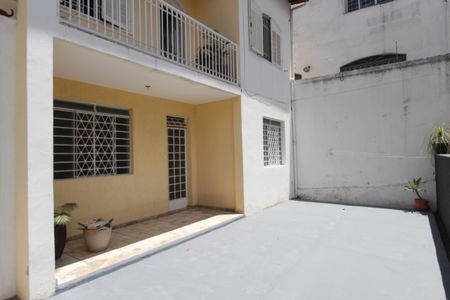 Casa para alugar com 160m², 4 quartos e 4 vagasQuintal