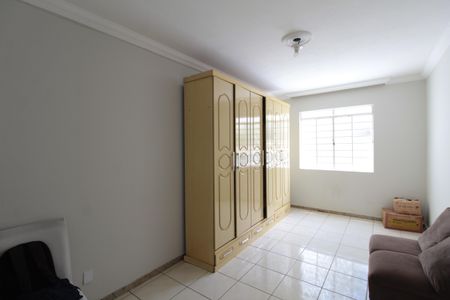 Casa para alugar com 160m², 4 quartos e 4 vagasQuarto 2