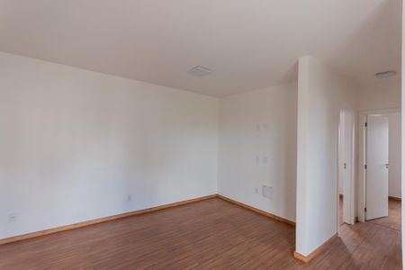 Sala de apartamento para alugar com 2 quartos, 54m² em Utinga, Santo André