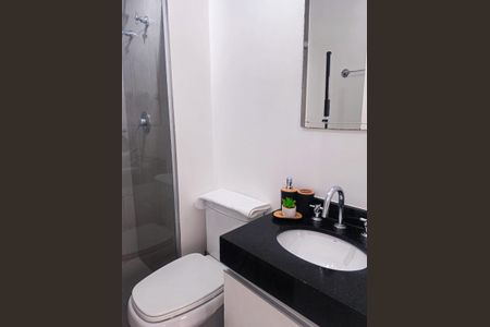 Banheiro de kitnet/studio para alugar com 1 quarto, 20m² em Perdizes, São Paulo