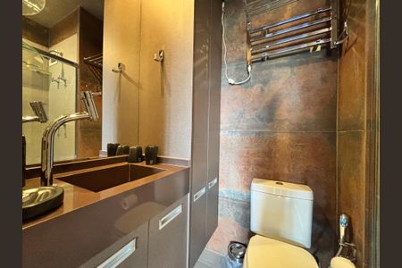 Apartamento à venda com 45m², 1 quarto e 1 vagaBanheiro