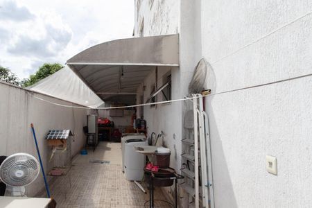 Apartamento à venda com 136m², 3 quartos e 1 vagaÁrea Priivativa 2