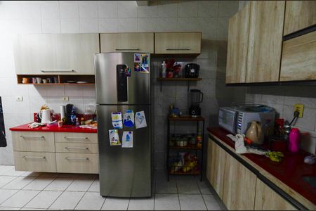 Casa à venda com 300m², 3 quartos e sem vaga Casa à venda com 300m², 3 quartos e sem vagaCozinha