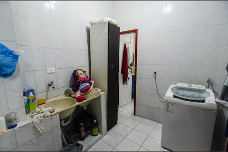 Casa à venda com 300m², 3 quartos e sem vaga Casa à venda com 300m², 3 quartos e sem vagaÁrea de Serviço