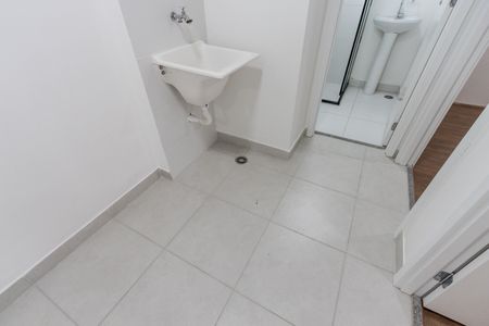 Apartamento para alugar com 33m², 2 quartos e sem vaga Apartamento para alugar com 33m², 2 quartos e sem vagaÁrea de Serviço