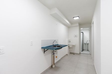 Apartamento para alugar com 33m², 2 quartos e sem vaga Apartamento para alugar com 33m², 2 quartos e sem vagaSala/Cozinha