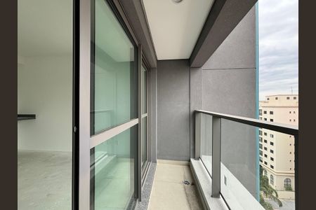 Apartamento à venda com 34m², 1 quarto e sem vaga Apartamento à venda com 34m², 1 quarto e sem vagaVaranda