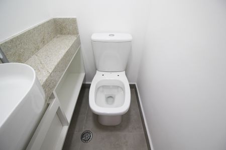 Apartamento para alugar com 75m², 2 quartos e 2 vagasLavabo