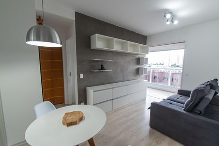 Sala de apartamento para alugar com 1 quarto, 44m² em Jardim da Gloria, São Paulo