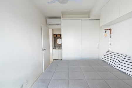 Quarto de apartamento para alugar com 1 quarto, 44m² em Jardim da Gloria, São Paulo
