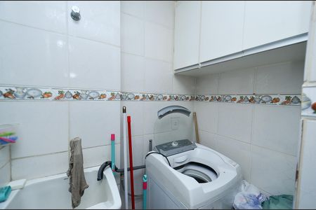 Apartamento à venda com 70m², 3 quartos e 1 vagaÁrea de Serviço