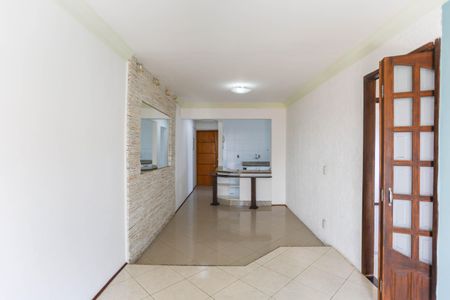 Apartamento à venda com 66m², 2 quartos e 1 vaga Apartamento à venda com 66m², 2 quartos e 1 vagaSala