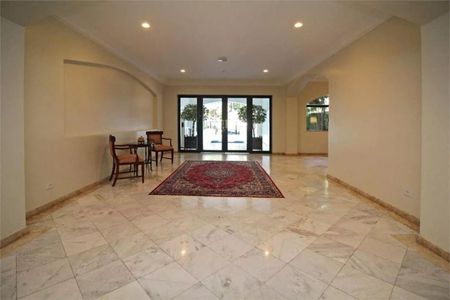 Apartamento à venda com 135m², 2 quartos e 2 vagas Apartamento à venda com 135m², 2 quartos e 2 vagasFoto 01