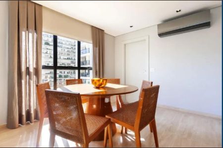 Foto 01 de apartamento à venda com 2 quartos, 135m² em Santa Cecilia, São Paulo