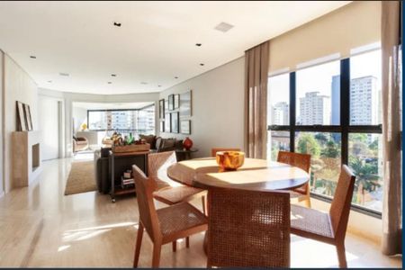 Apartamento à venda com 135m², 2 quartos e 2 vagas Apartamento à venda com 135m², 2 quartos e 2 vagasFoto 01