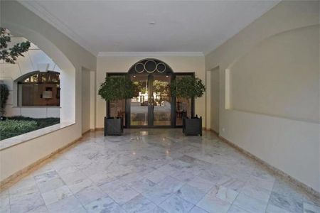 Apartamento à venda com 135m², 2 quartos e 2 vagas Apartamento à venda com 135m², 2 quartos e 2 vagasFoto 01