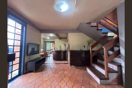 Casa para alugar com 290m², 4 quartos e 1 vagaSala