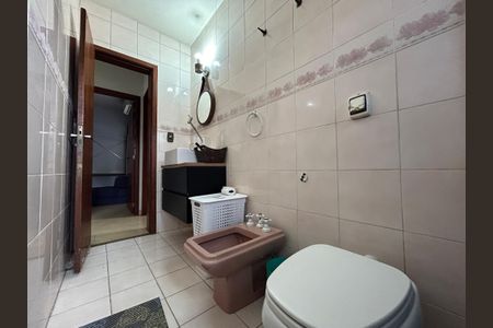 Casa para alugar com 290m², 4 quartos e 1 vagaBanheiro 2