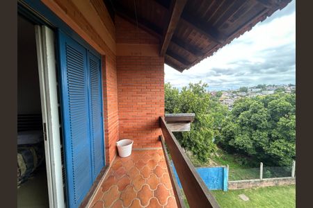 Casa para alugar com 290m², 4 quartos e 1 vagaSacada - Suíte