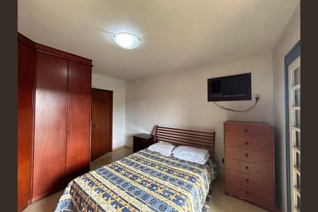 Casa para alugar com 290m², 4 quartos e 1 vagaSuíte