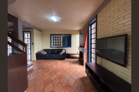 Sala de casa para alugar com 4 quartos, 290m² em Ideal, Novo Hamburgo