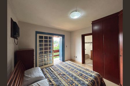 Casa para alugar com 290m², 4 quartos e 1 vagaSuíte