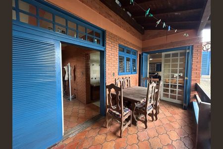 Casa para alugar com 290m², 4 quartos e 1 vagaÁrea gourmet