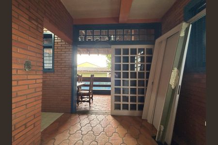 Casa para alugar com 290m², 4 quartos e 1 vagaÁrea de Serviço