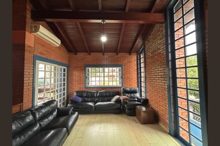 Casa para alugar com 290m², 4 quartos e 1 vagaSala