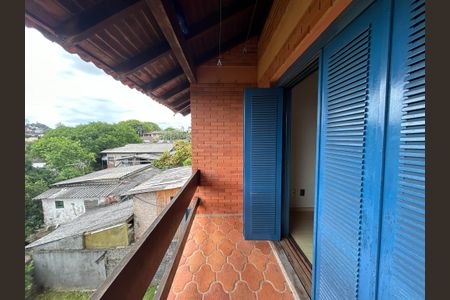 Casa para alugar com 290m², 4 quartos e 1 vagaSacada - Suíte