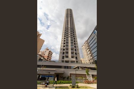 Apartamento para alugar com 43m², 1 quarto e 1 vaga Apartamento para alugar com 43m², 1 quarto e 1 vagaFACHADA