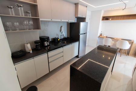 Apartamento para alugar com 43m², 1 quarto e 1 vaga Apartamento para alugar com 43m², 1 quarto e 1 vagaCOZINHA