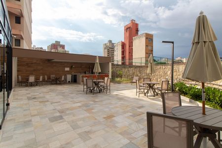 Apartamento para alugar com 43m², 1 quarto e 1 vaga Apartamento para alugar com 43m², 1 quarto e 1 vagaÁREA COMUM - CHURRASQUEIRA