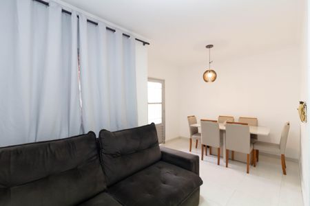 Sala de casa de condomínio à venda com 2 quartos, 68m² em Vila Jacuí, São Paulo