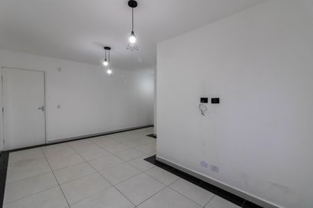 Sala de apartamento para alugar com 2 quartos, 63m² em Jardim Santa Cecilia, Guarulhos