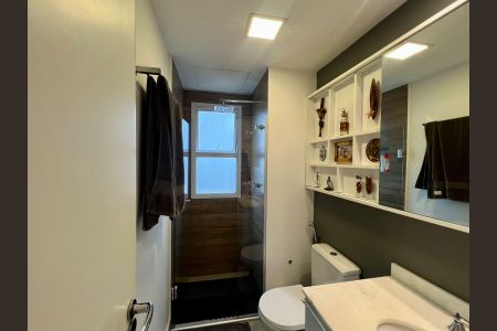 Banheiro de apartamento para alugar com 2 quartos, 69m² em Brooklin, São Paulo