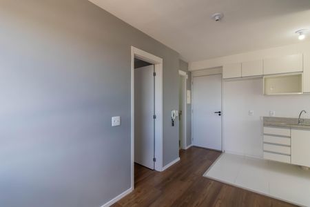 Sala de apartamento para alugar com 2 quartos, 37m² em Vila Flora, Guarulhos